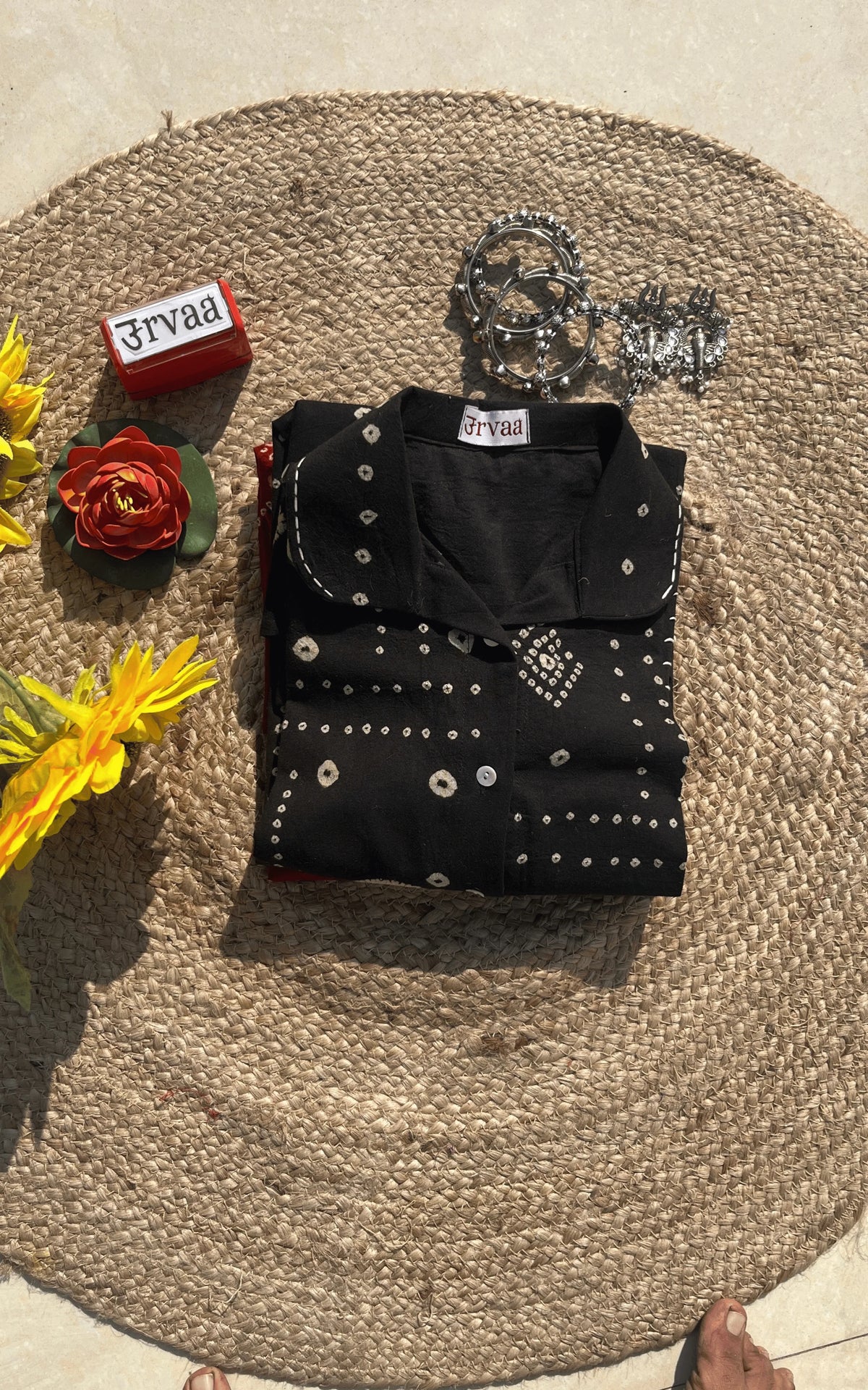 Black Shibori